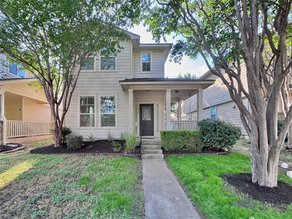 18524 Mammoth Cave Blvd - Photo 0