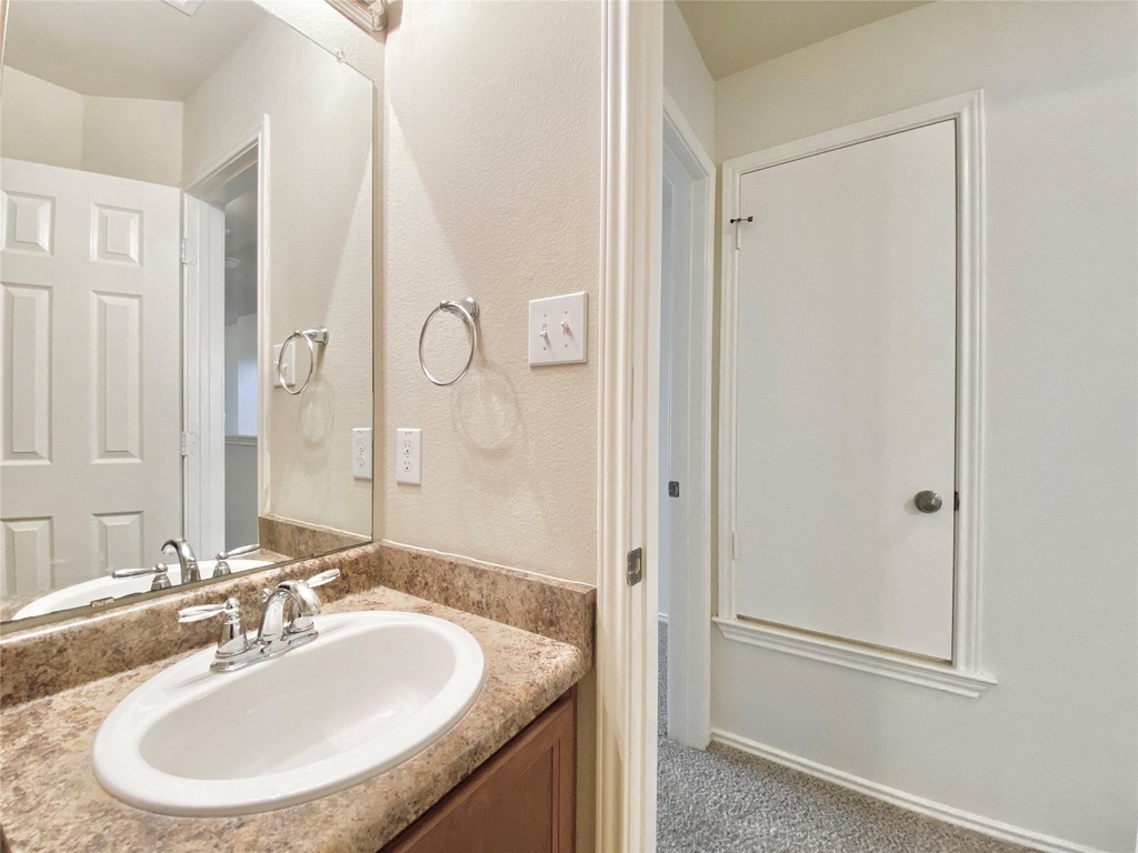18524 Mammoth Cave Blvd - Photo 23