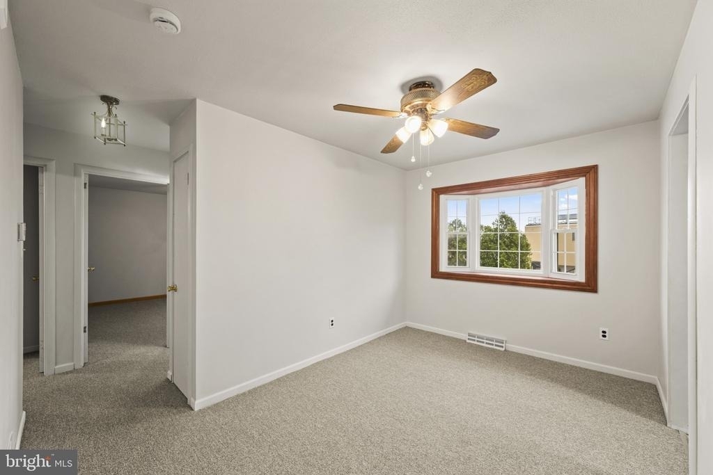 9608 9th Avenue - Photo 6