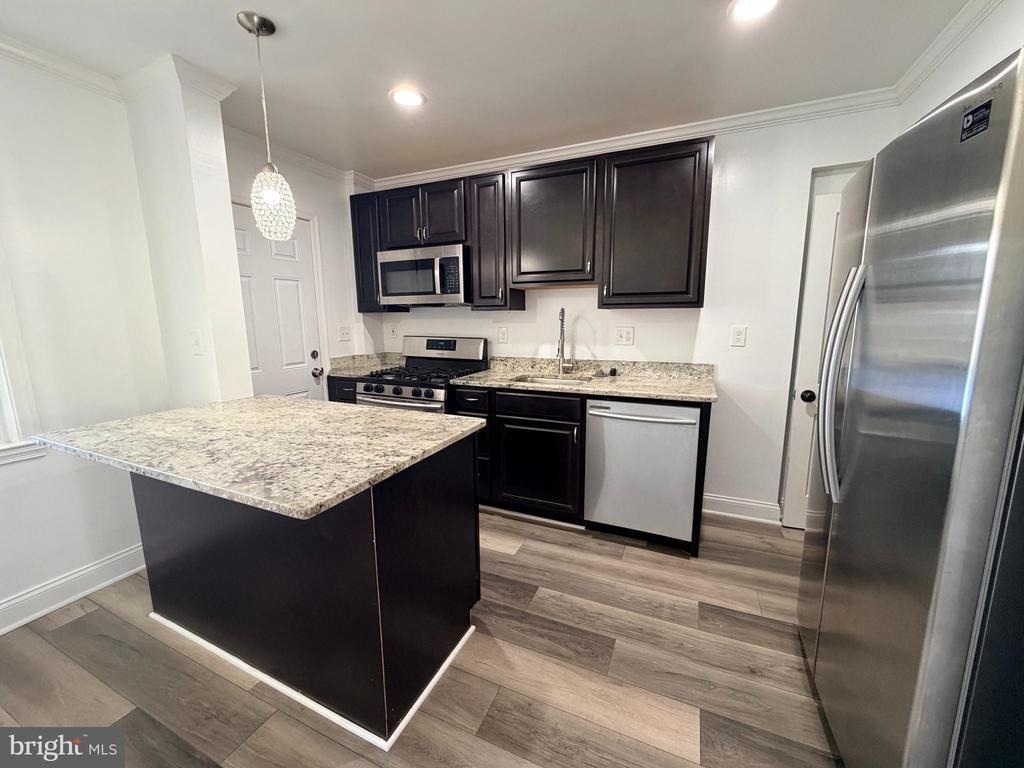 7058 Eastbrook Avenue - Photo 3