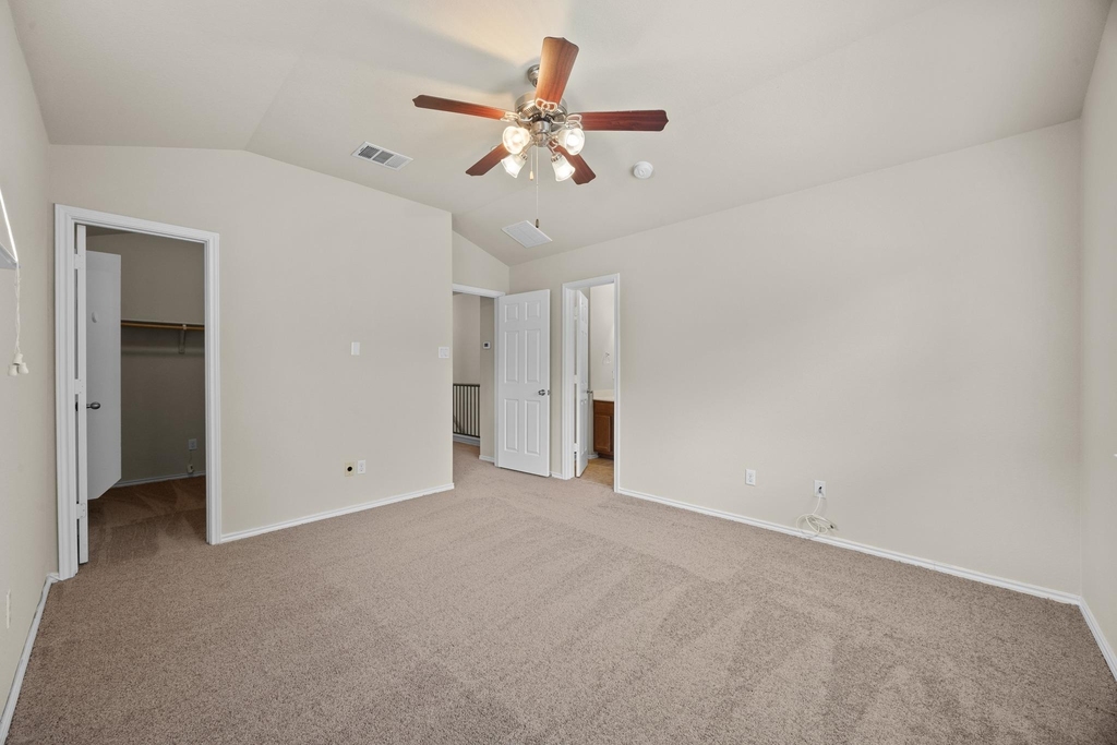 1310 W Parmer Ln - Photo 11