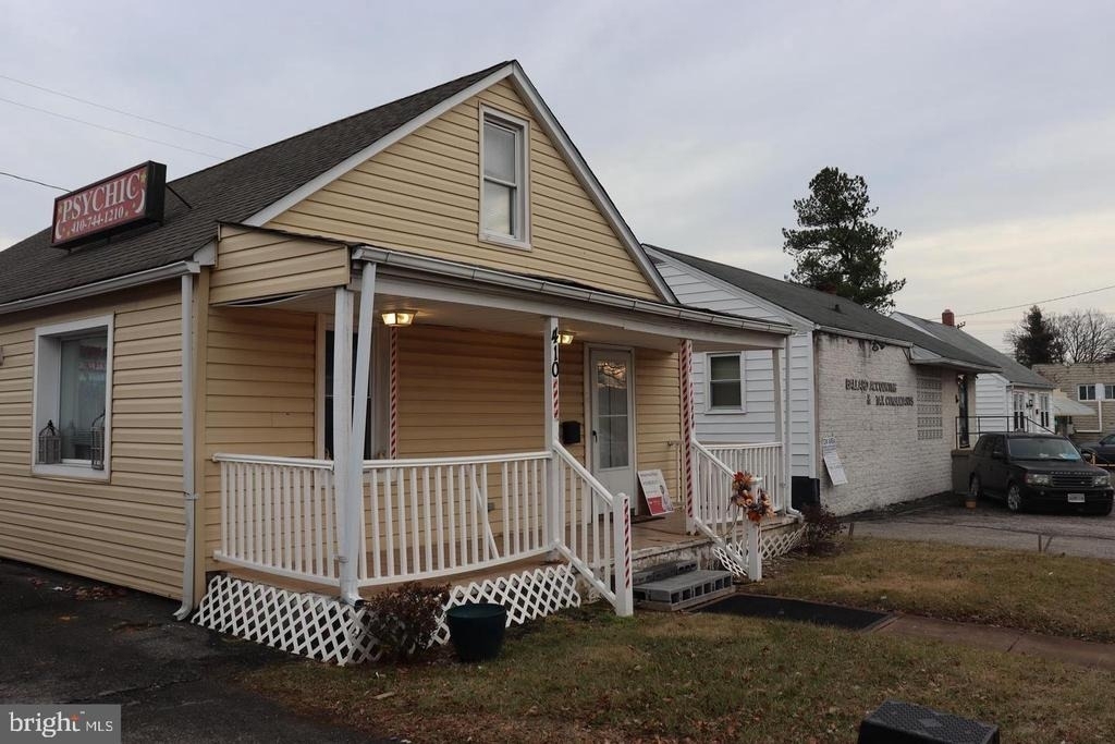 410 Winters Lane - Photo 1