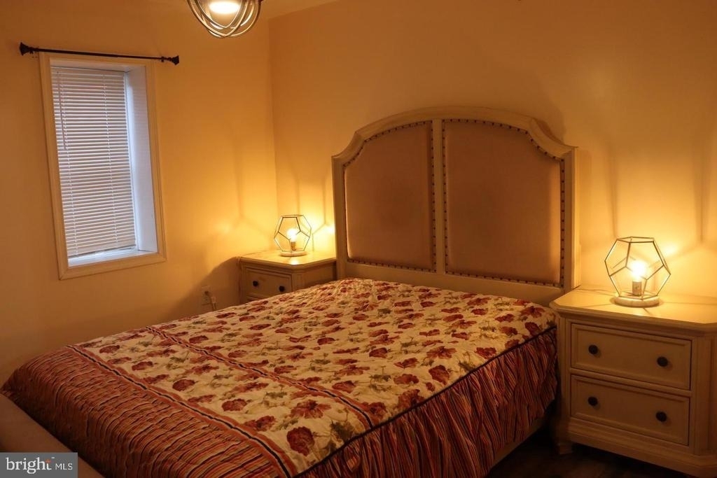 410 Winters Lane - Photo 8