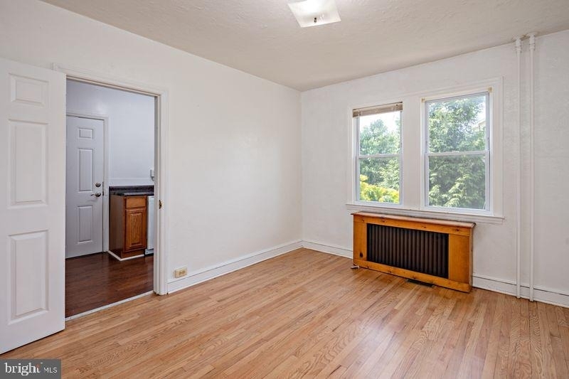 5107 Leeds - Photo 2
