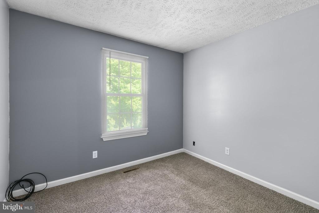 1043 Debbie Avenue - Photo 26