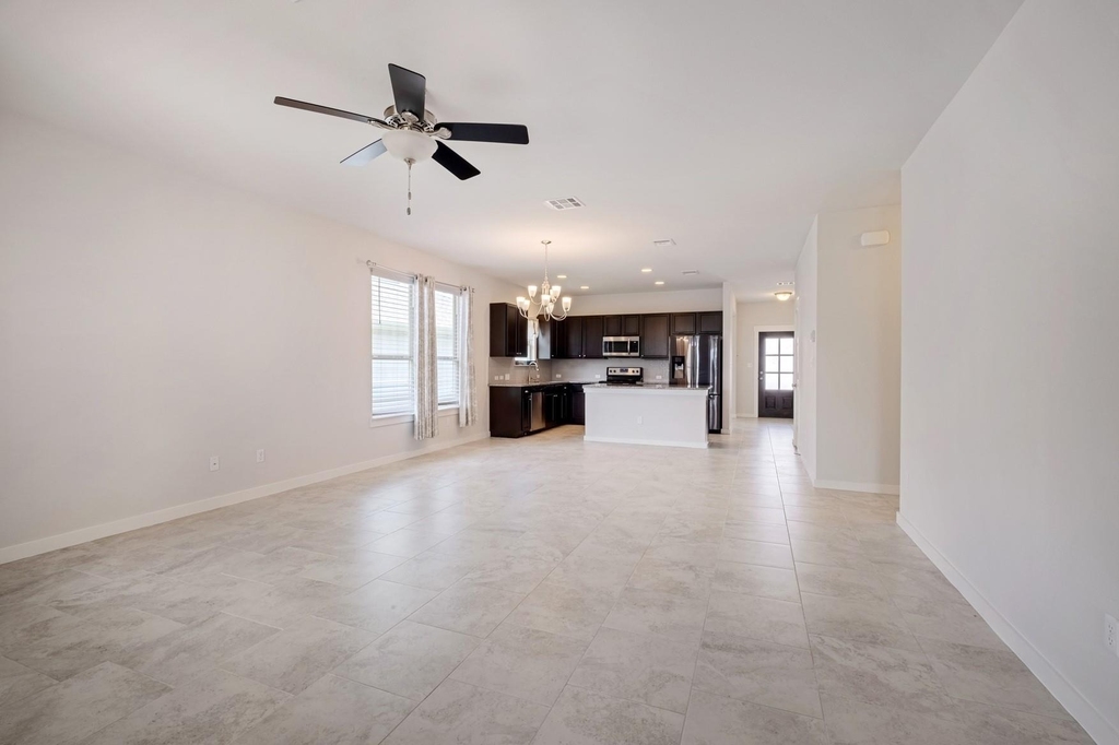 228 Trellis Blvd - Photo 11
