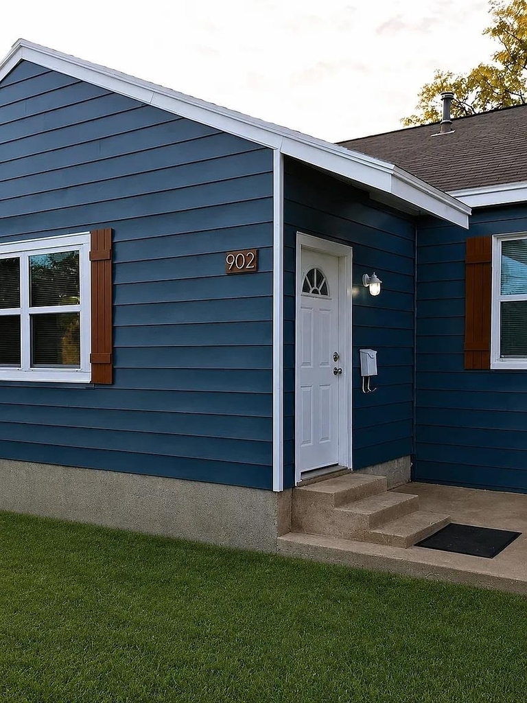 902 N Wall St - Photo 1