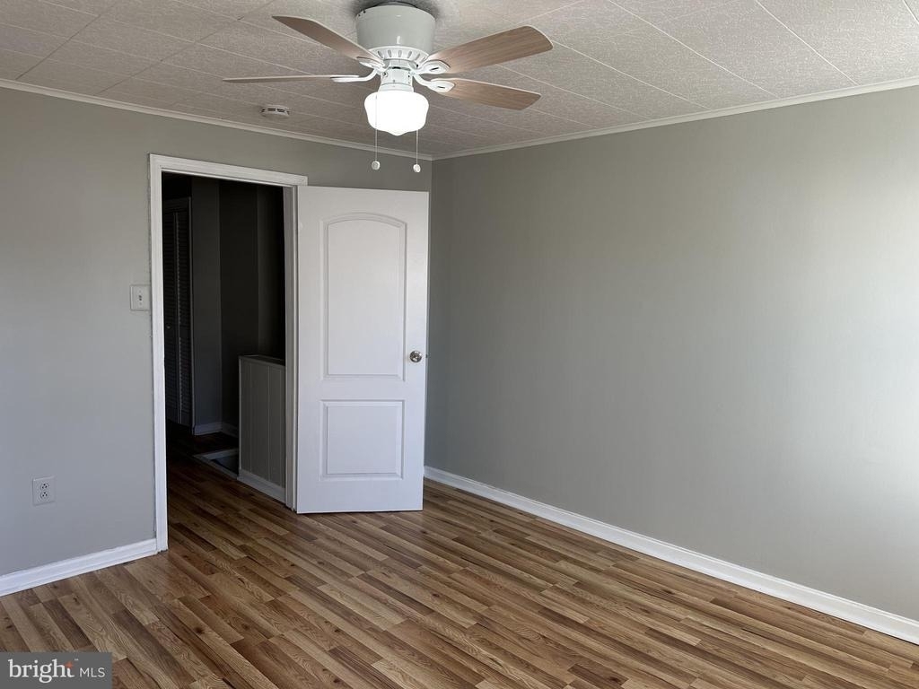 227 S Durham Street S - Photo 8