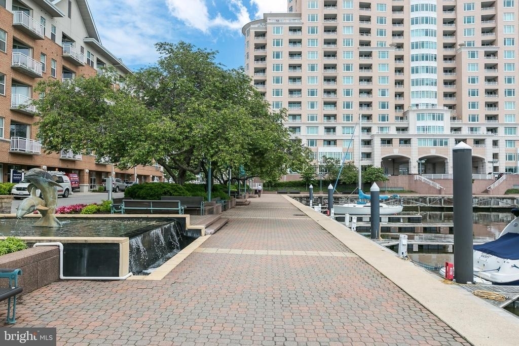100 Harborview Drive - Photo 38