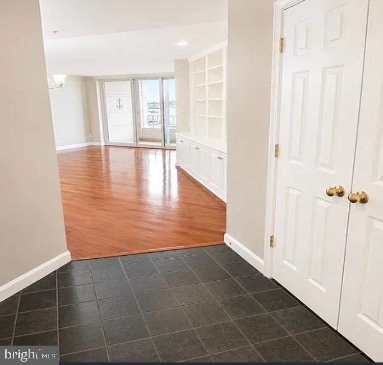100 Harborview Drive - Photo 8