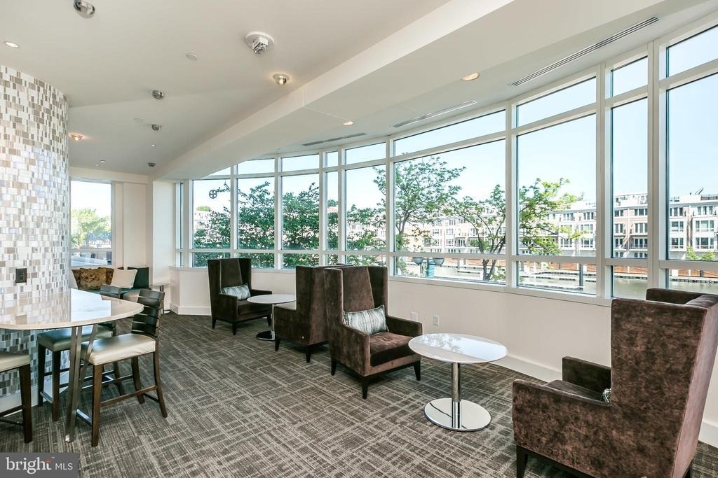 100 Harborview Drive - Photo 35