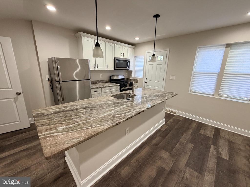 607 Cheraton Road - Photo 3