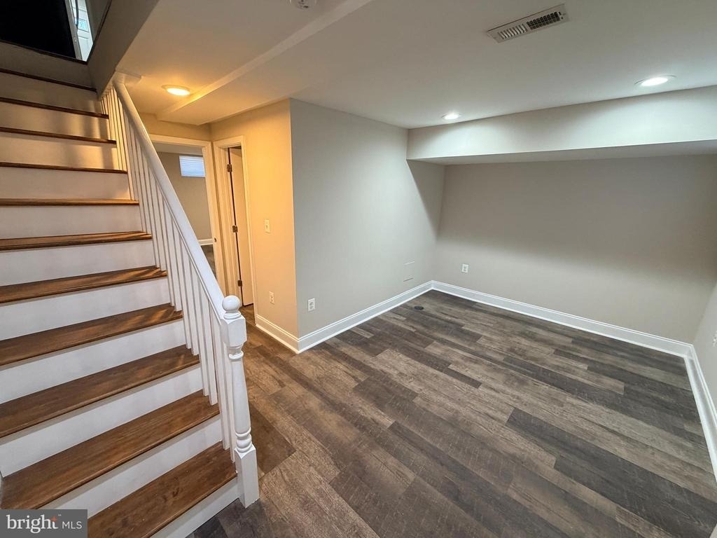 607 Cheraton Road - Photo 14