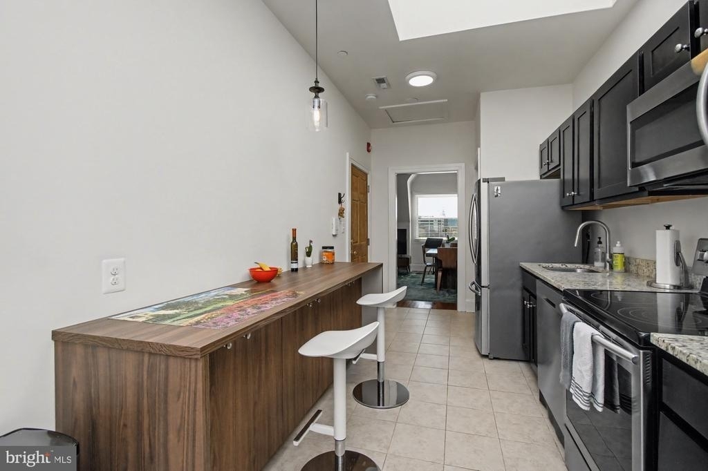 1625 Saint Paul Street - Photo 9