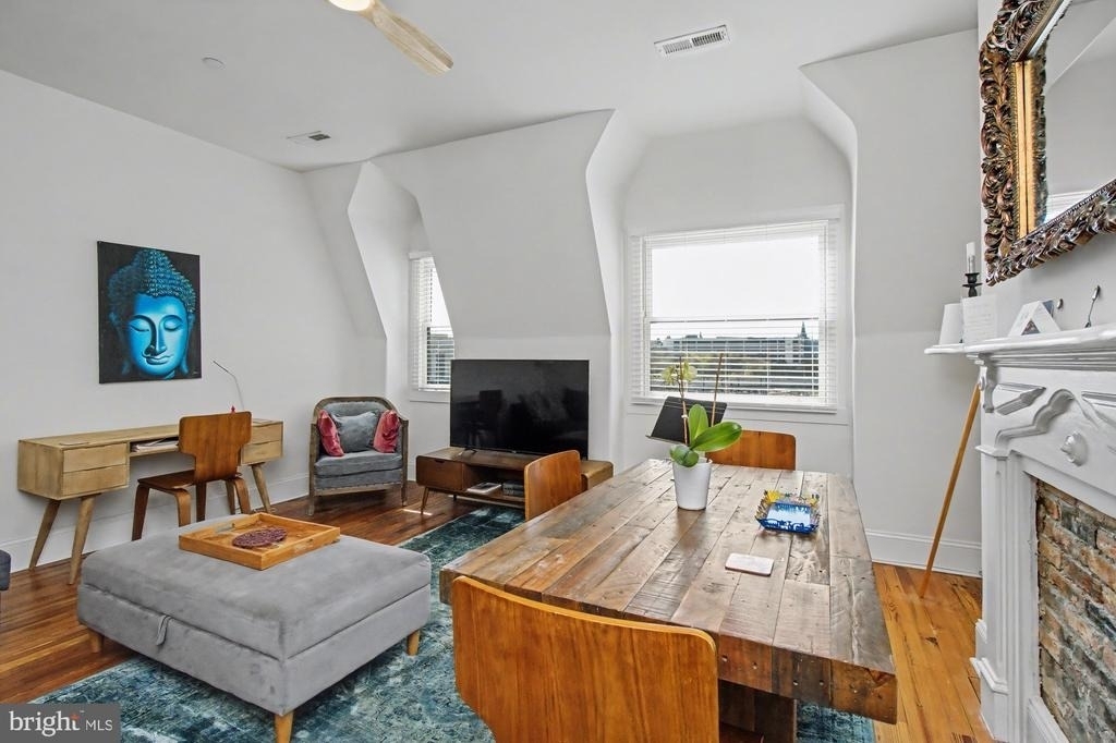 1625 Saint Paul Street - Photo 11
