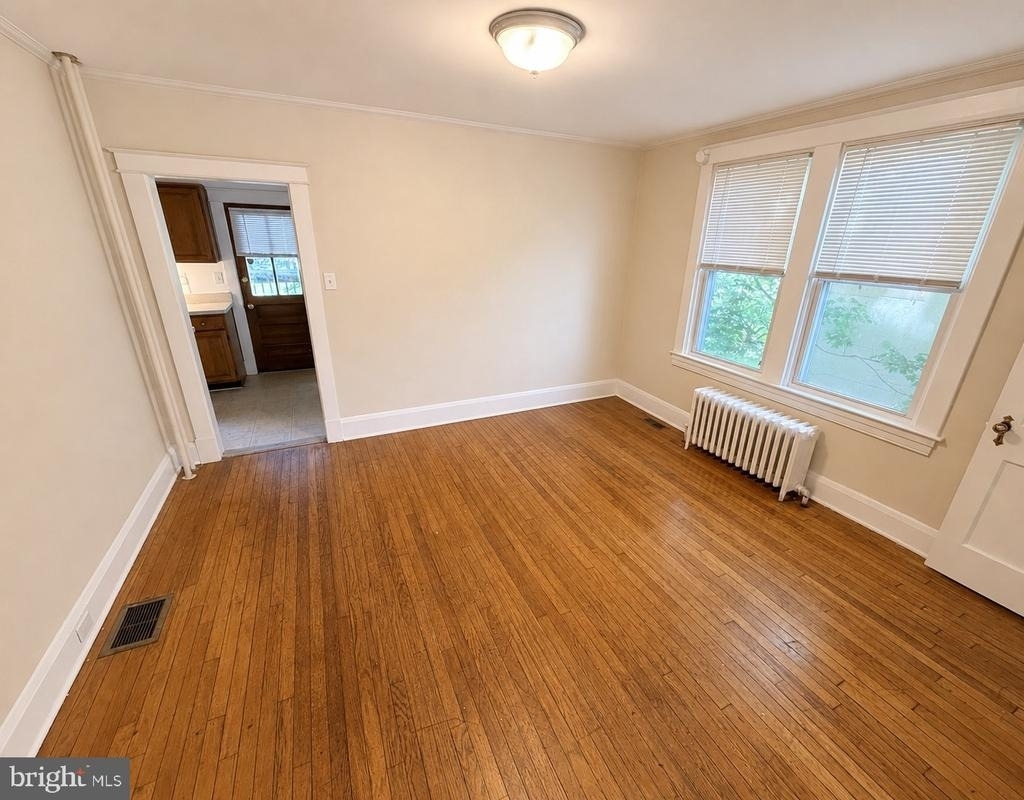 506 Cedarcroft Road - Photo 2