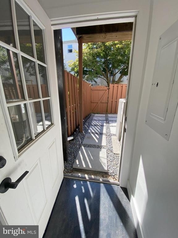 1699 Hart Court - Photo 40