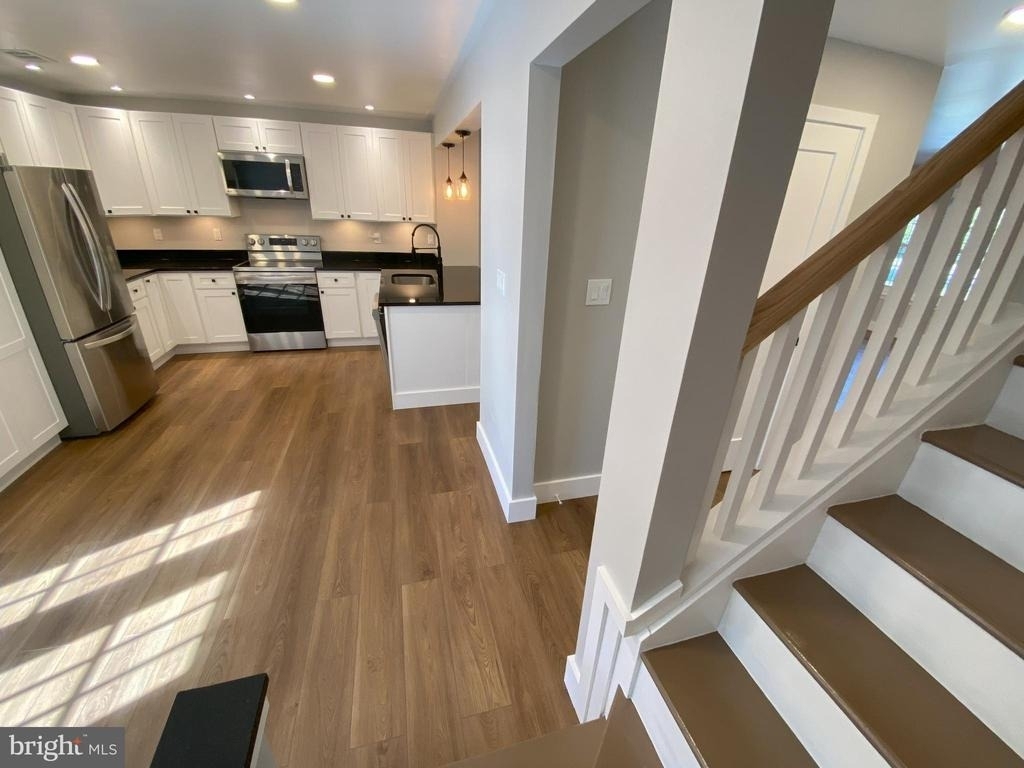 1699 Hart Court - Photo 18
