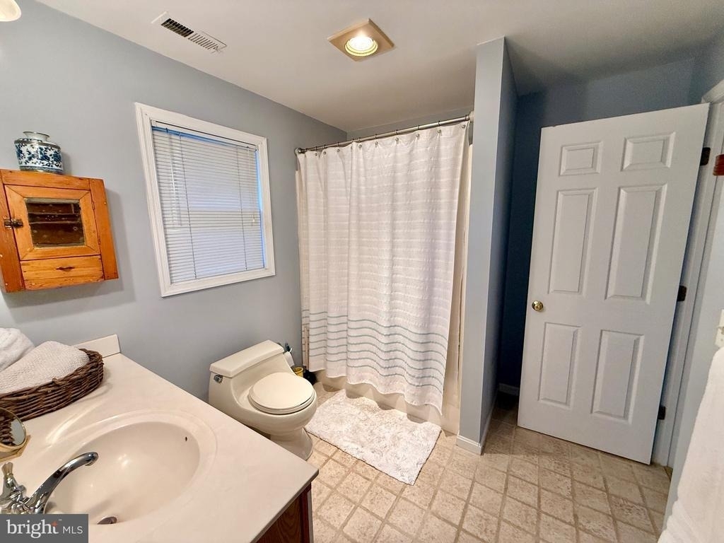 110 Annapolis Street - Photo 16
