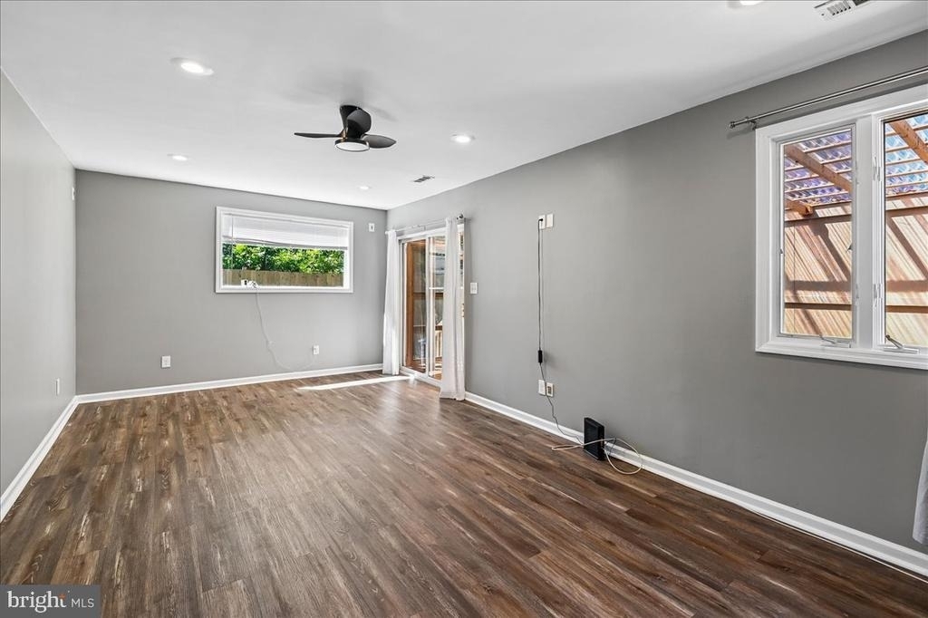 765 202nd Street - Photo 9