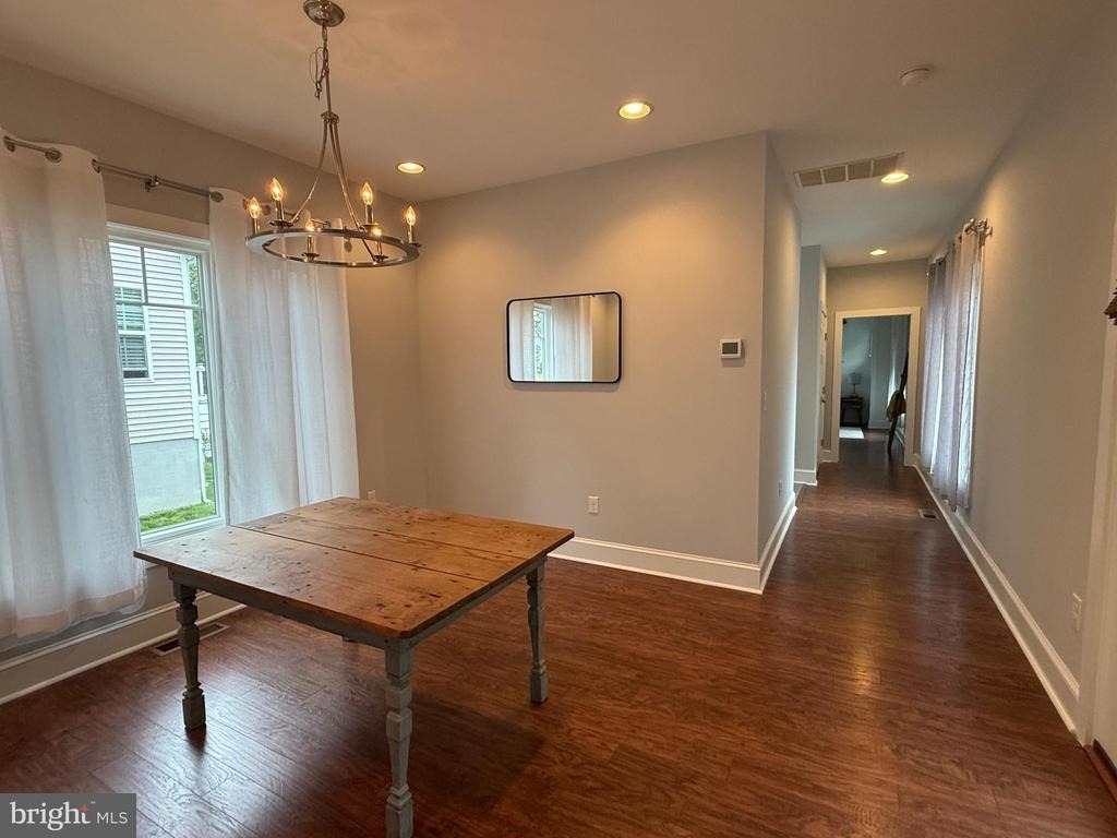 307 Valley Road - Photo 9