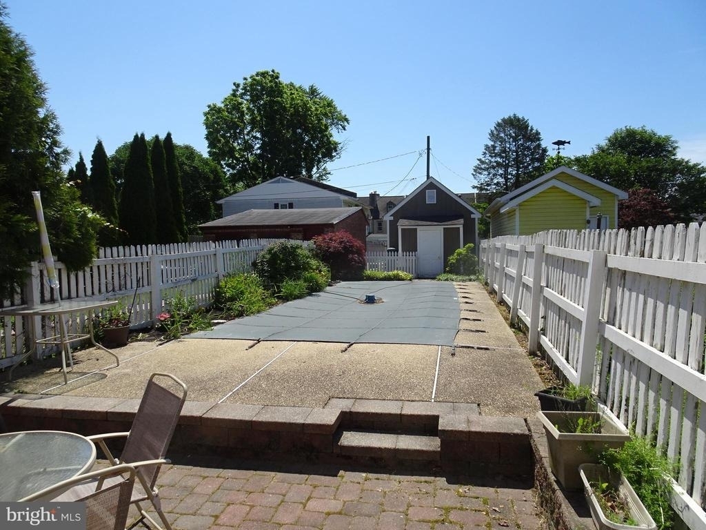 43 W 5th Street - Photo 12