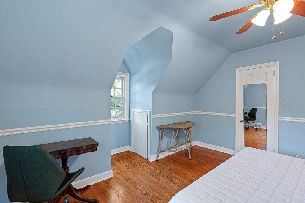112 W Park Place - Photo 11