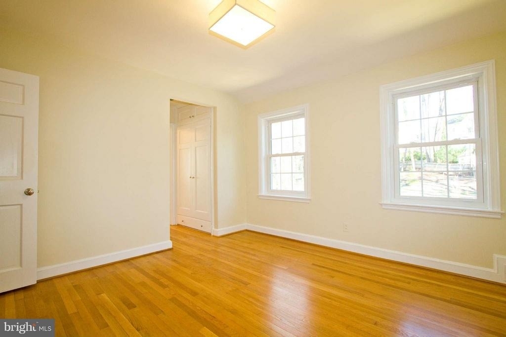 3717 Fordham Road Nw - Photo 8