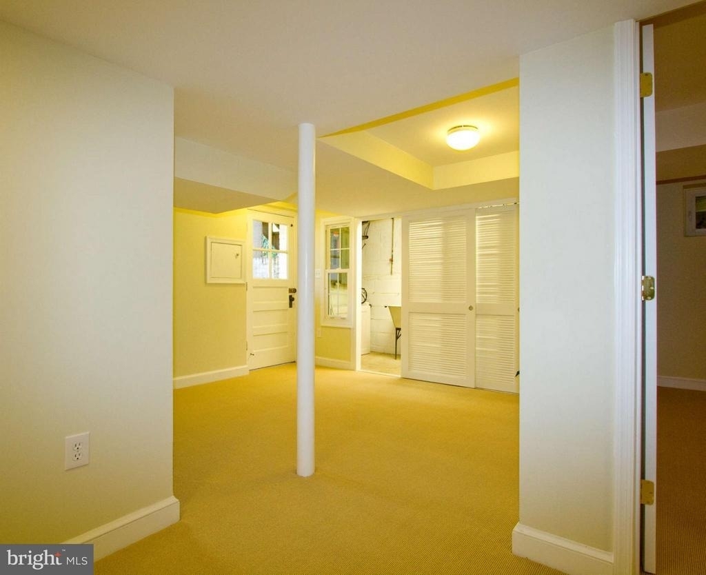 3717 Fordham Road Nw - Photo 12