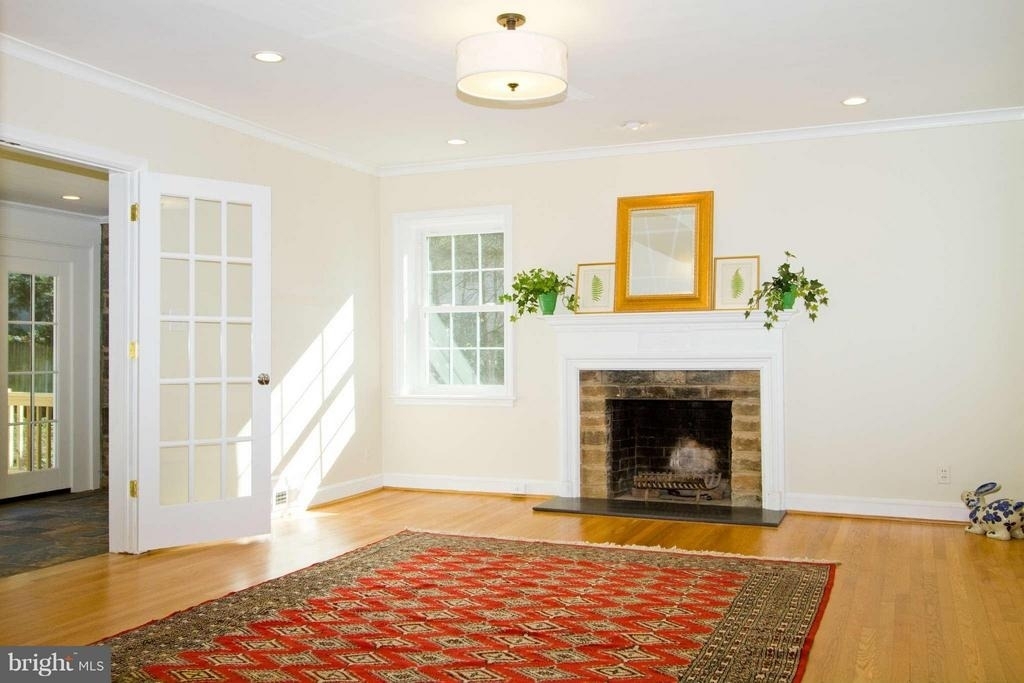 3717 Fordham Road Nw - Photo 4