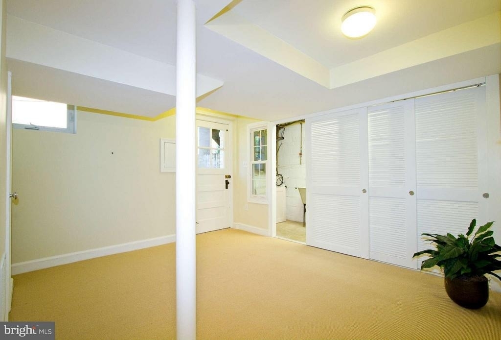 3717 Fordham Road Nw - Photo 13