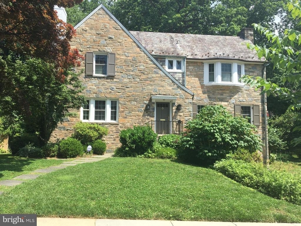 3717 Fordham Road Nw - Photo 0