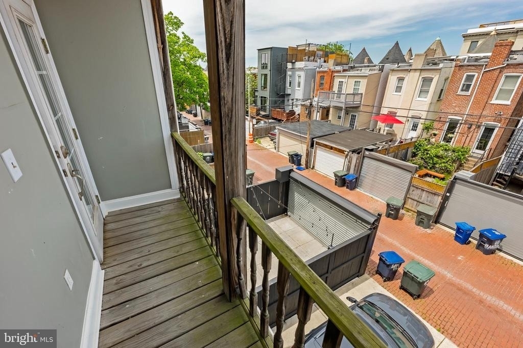 45 R Street Nw - Photo 27