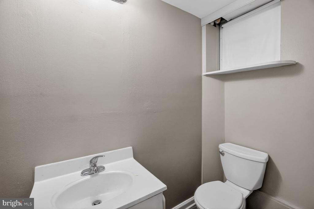 4712 Piney Branch Road Nw - Photo 21