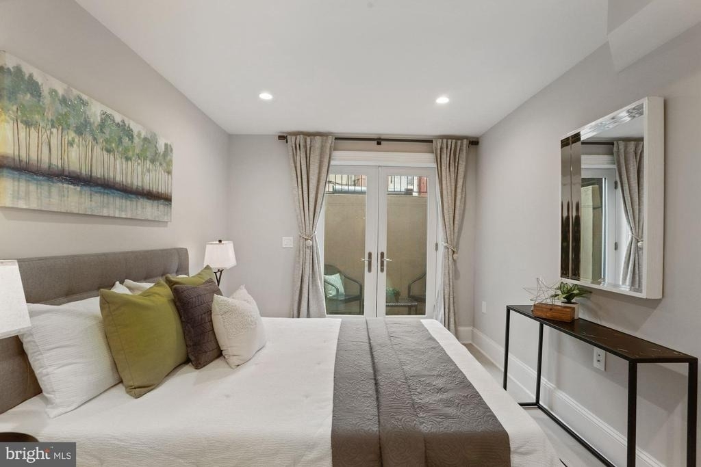 1310 Vermont Avenue Nw - Photo 8