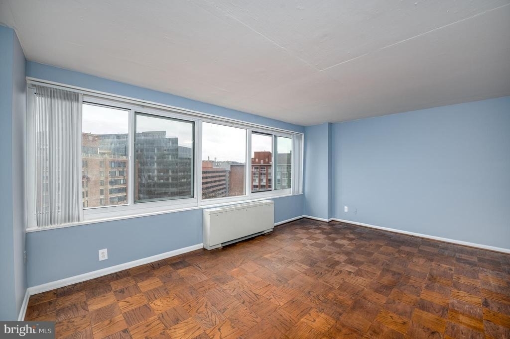 1330 New Hampshire Avenue Nw - Photo 1