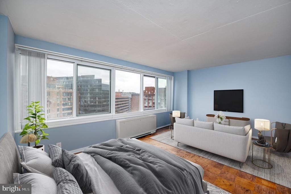 1330 New Hampshire Avenue Nw - Photo 0