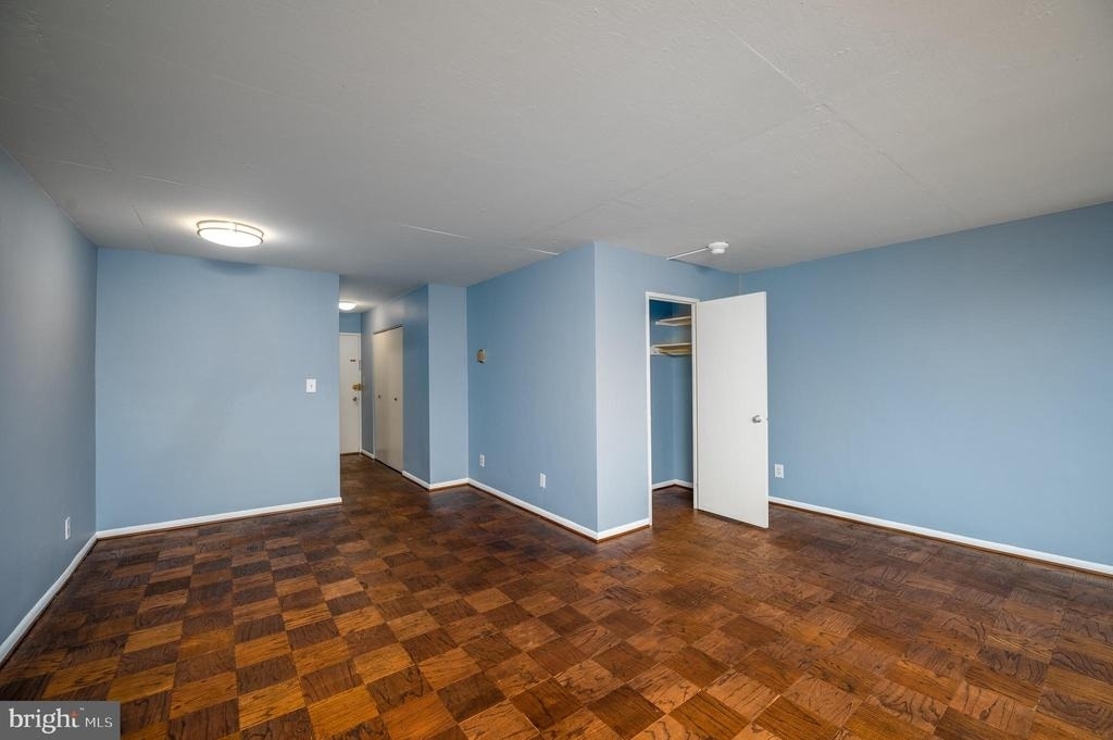 1330 New Hampshire Avenue Nw - Photo 5