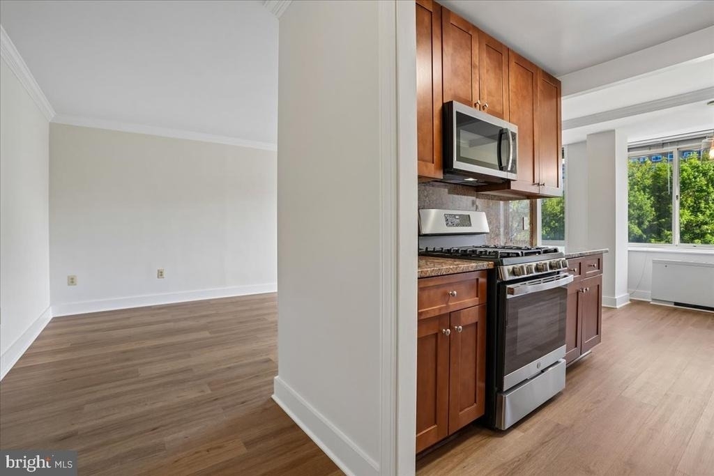 4000 Tunlaw Road Nw - Photo 5