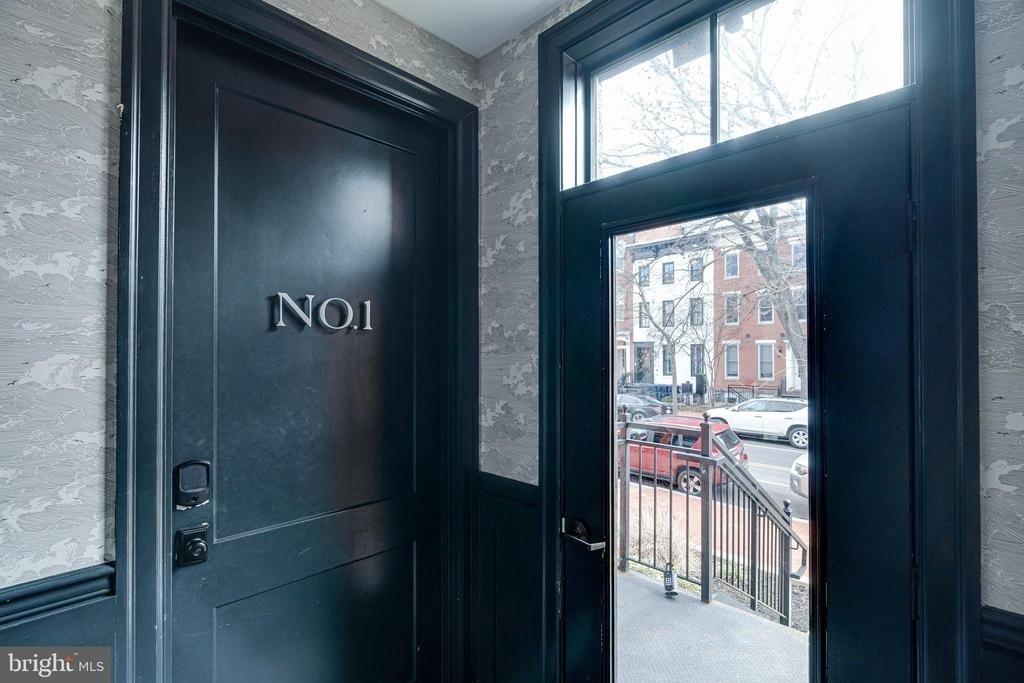 467 M Street Nw - Photo 4