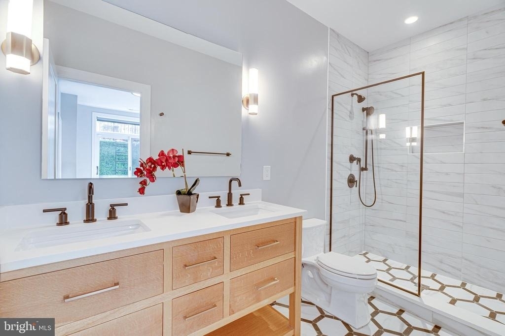 467 M Street Nw - Photo 24