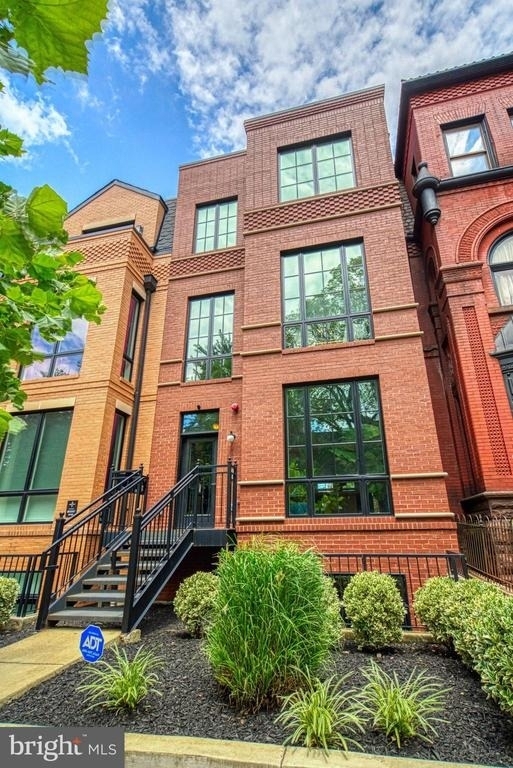 467 M Street Nw - Photo 1