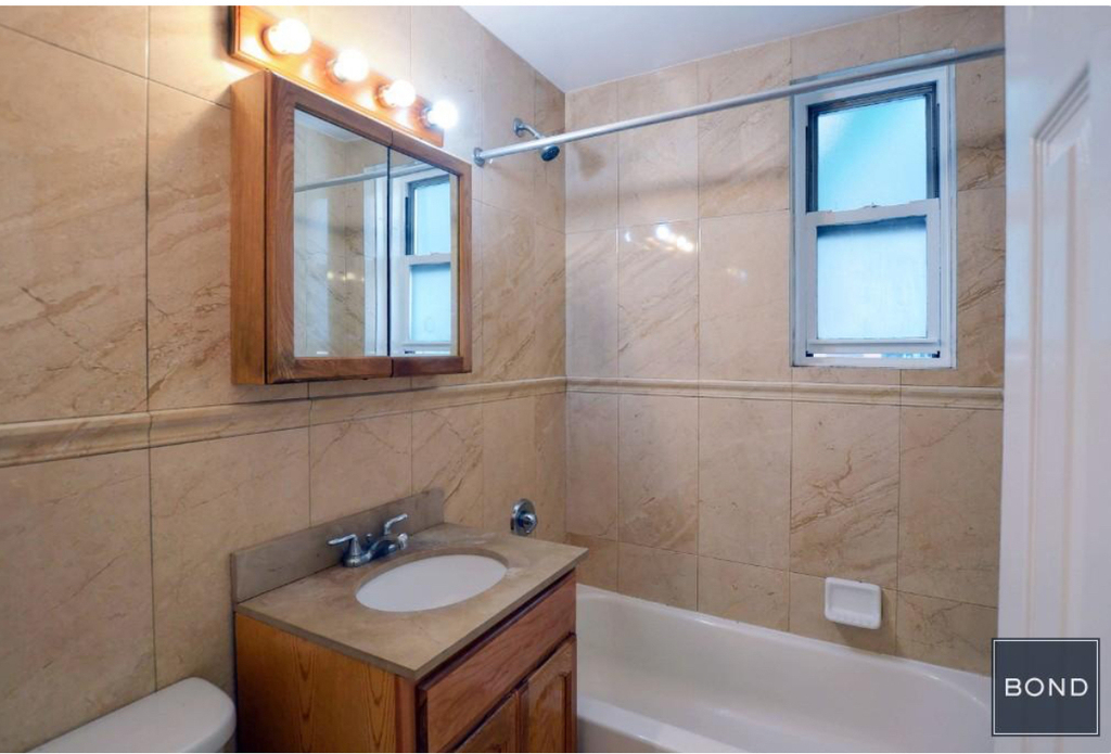 East 38th Street - Photo 5