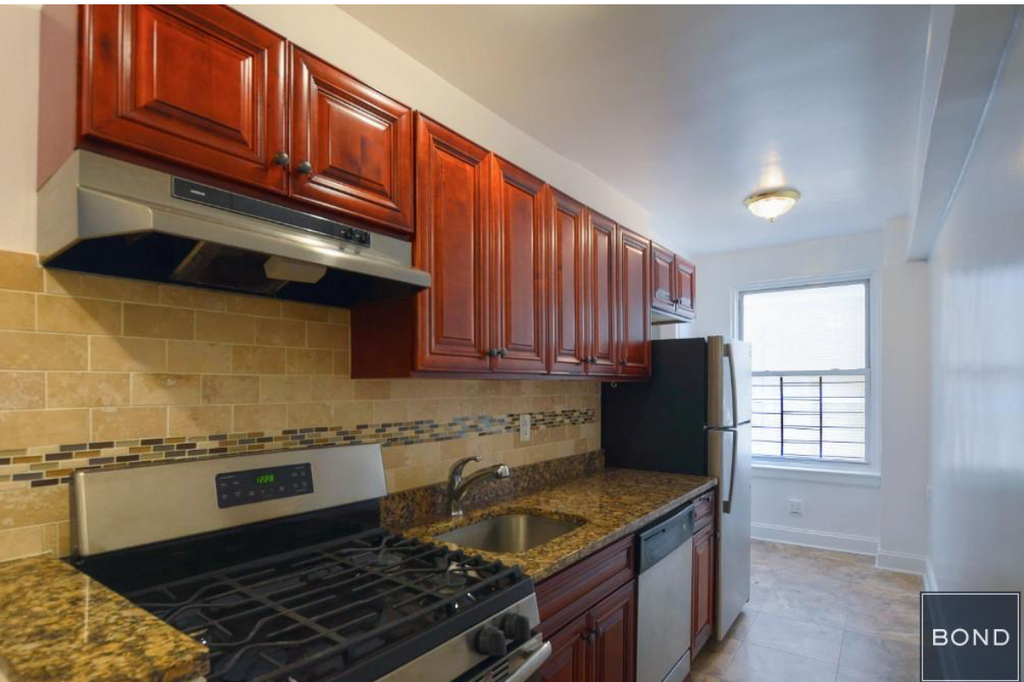 East 38th Street - Photo 0