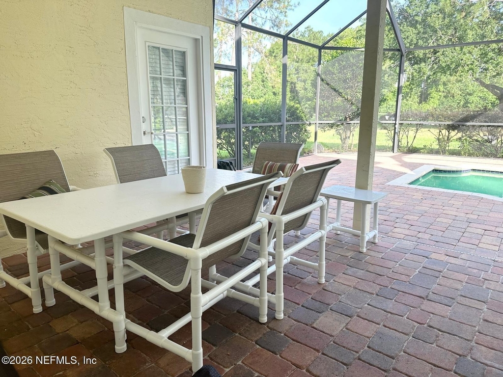 1932 Lyndhurst Drive - Photo 19