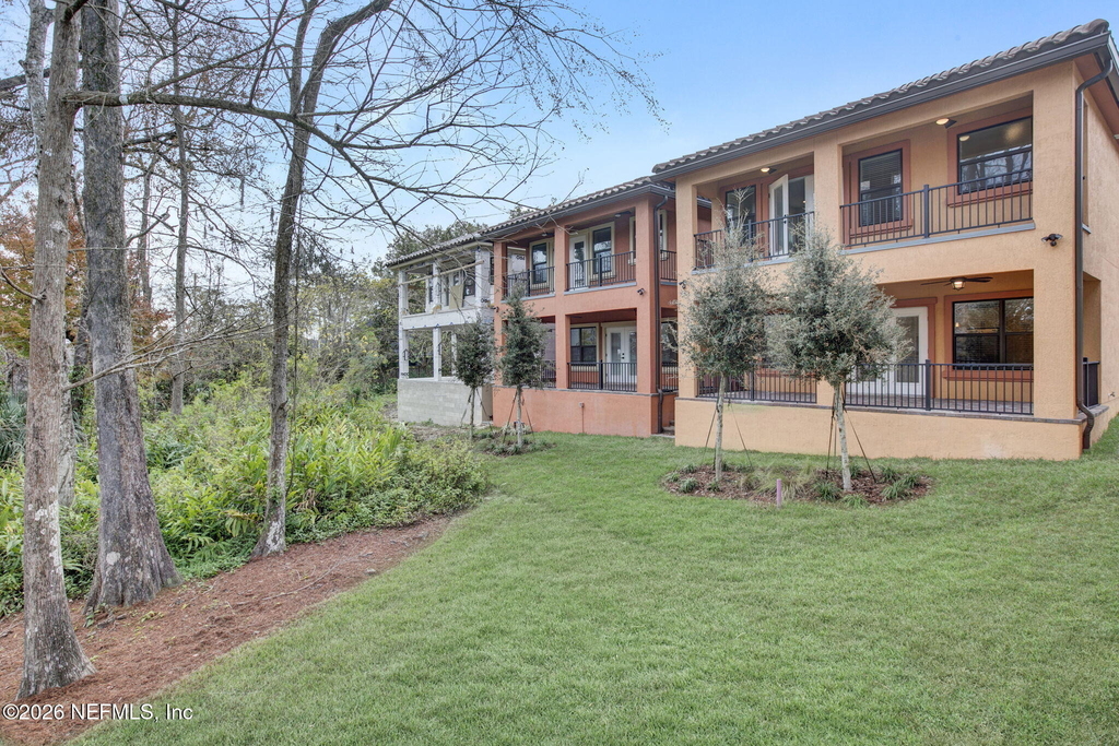 8859 Amalfi Court - Photo 36