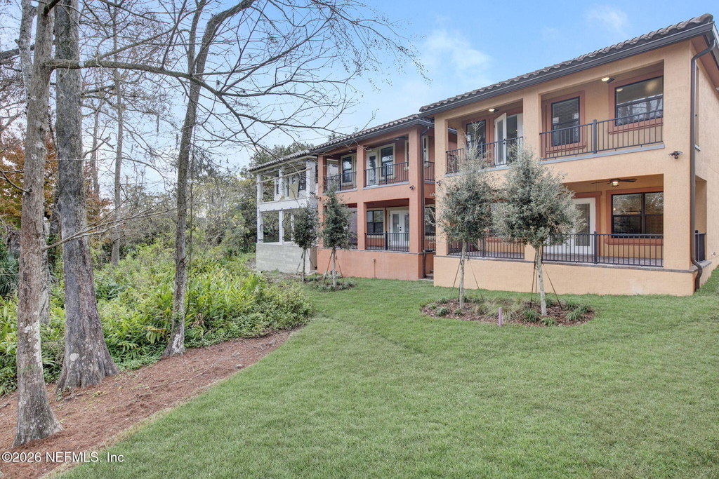 8859 Amalfi Court - Photo 43