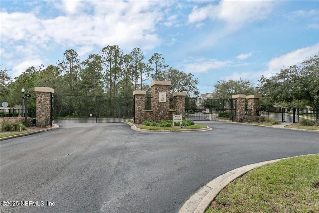 13364 Beach Boulevard - Photo 17
