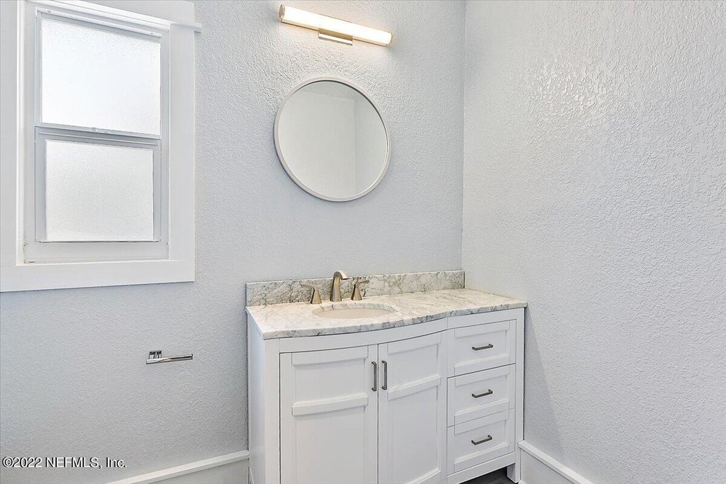 2142 Park Street - Photo 12