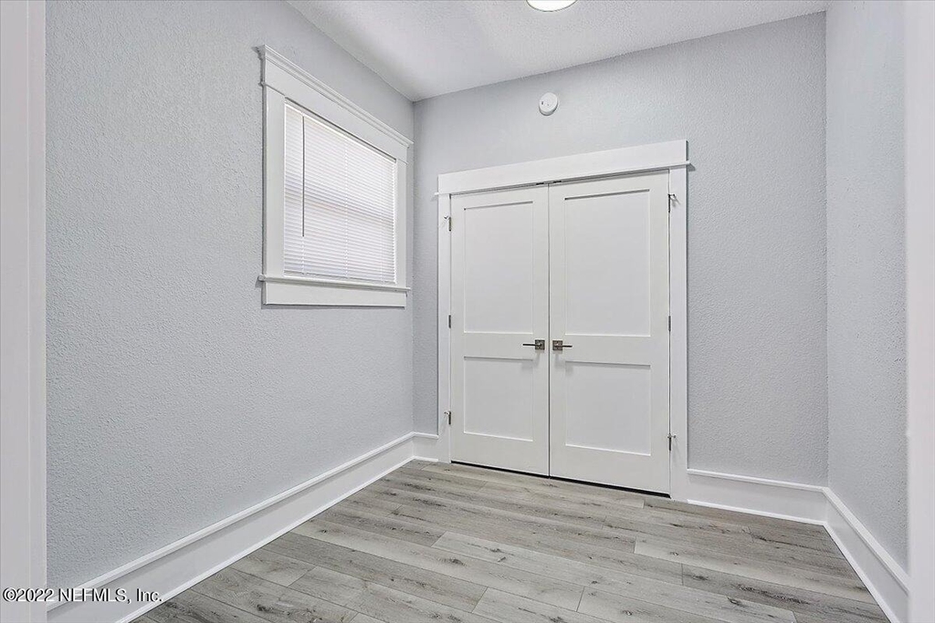 2142 Park Street - Photo 6